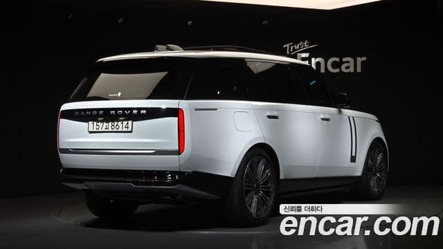 Land Rover Range Rover 2025 — Фото 2/20