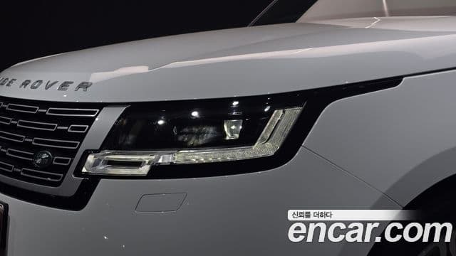 Land Rover Range Rover 2025 — Photo 10/35