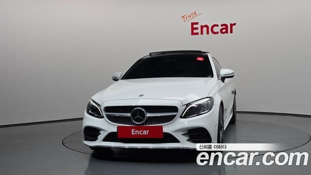 Mercedes-Benz C-Class 2021 — Photo 13/33
