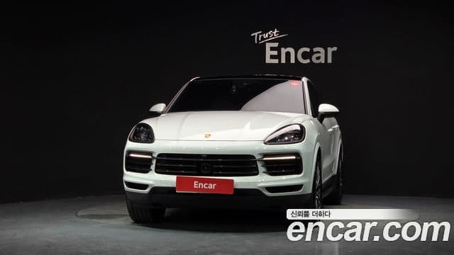Porsche Cayenne 2020 — Photo 9/20