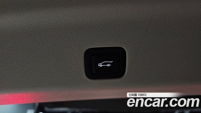 Cadillac Escalade 2022 — Photo 29/39