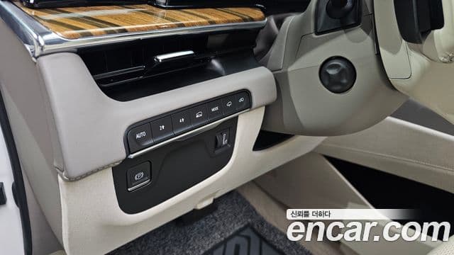 Cadillac Escalade 2022 — Photo 25/39