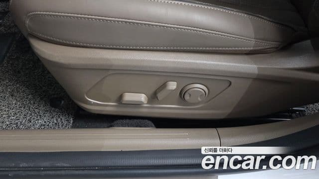Kia K8 2024 — Photo 23/33