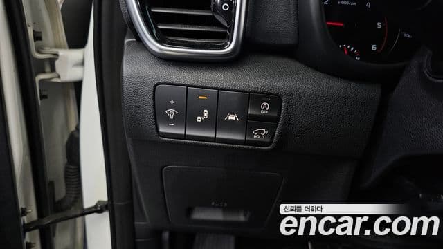 Kia Sportage The Bold 2020 — Şəkil 30/35