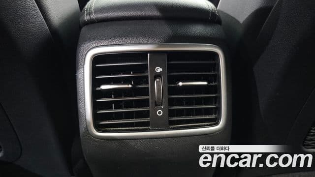 Kia Sportage The Bold 2020 — Şəkil 18/35