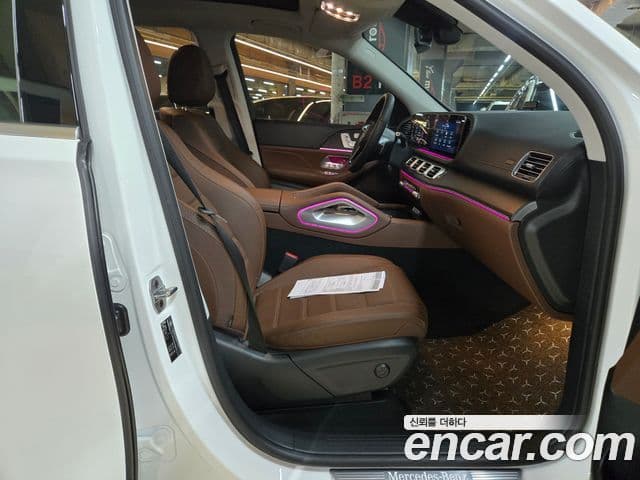 Mercedes-Benz GLE-Class 2025 — Photo 20/20