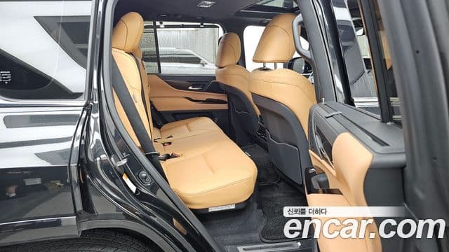 Lexus LX 2025 — Photo 15/34
