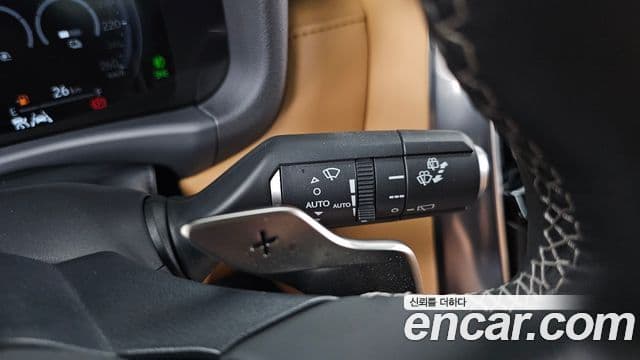 Lexus LX 2025 — Photo 16/34