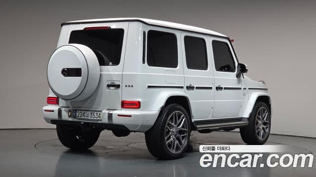 Mercedes-Benz G-Class 2024 — Photo 21/36