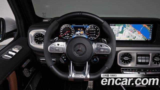 Mercedes-Benz G-Class 2024 — Photo 9/36