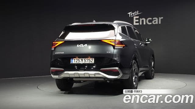 Kia Sportage 2024 — Фото 4/20