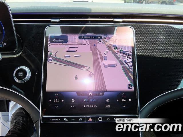 Mercedes-Benz EQS 2022 — ფოტო 17/20