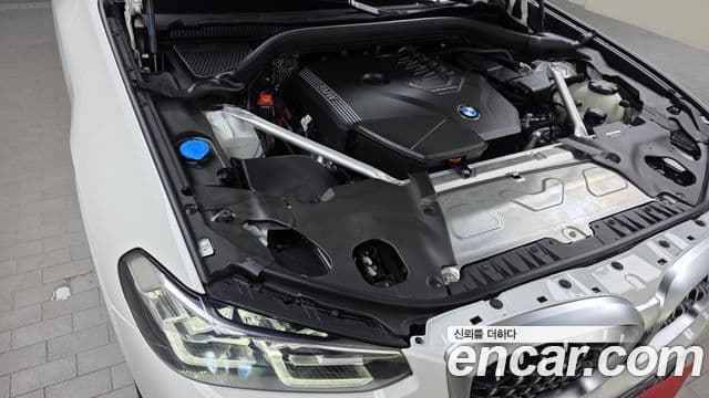BMW X4 2024 — Photo 24/34