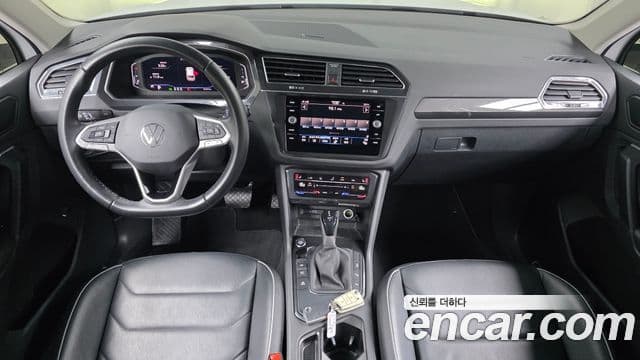Volkswagen Tiguan 2022 — Photo 4/31