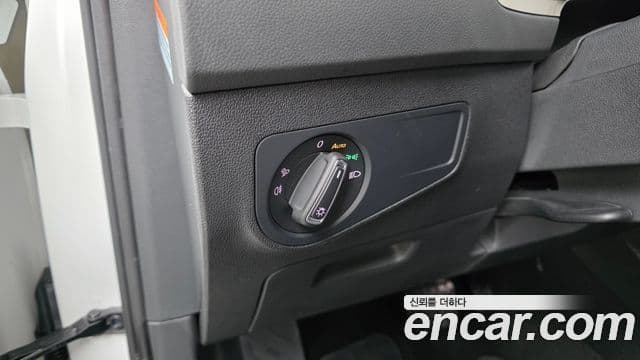 Volkswagen Tiguan 2022 — Photo 30/31