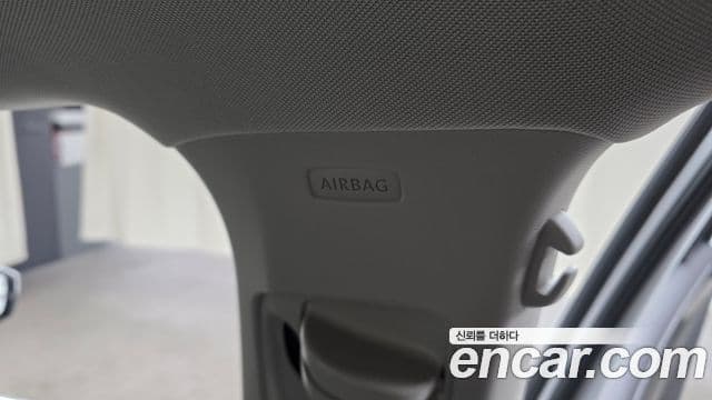 Volkswagen Tiguan 2022 — Photo 26/31