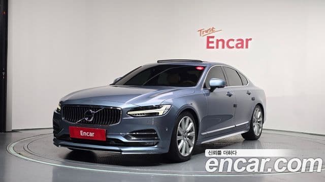Volvo S90 2018 — ფოტო 8/20