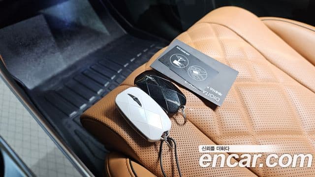 Genesis GV80 2024 — ფოტო 30/32