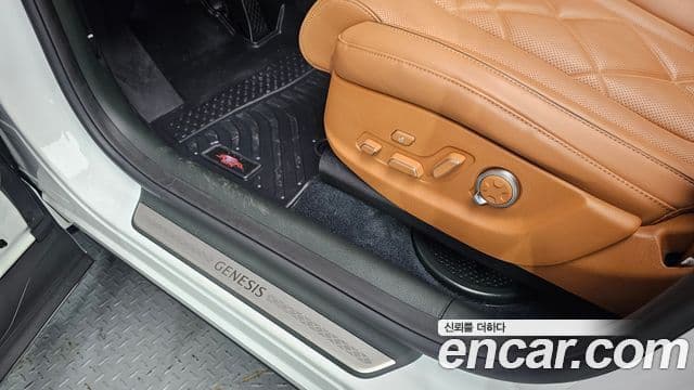 Genesis GV80 2024 — ფოტო 17/32