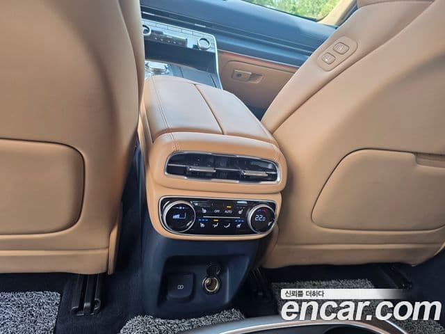 Genesis GV80 2023 — ფოტო 12/19