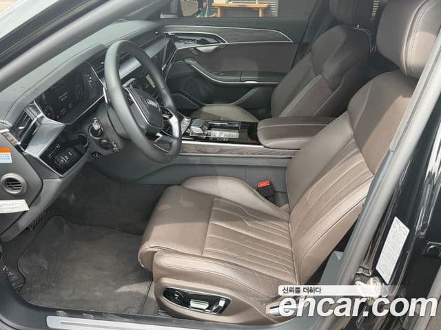 Audi A8 2022 — Photo 3/15