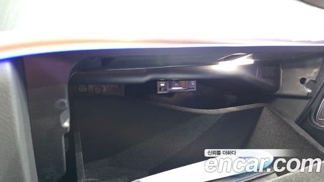 Mercedes-Benz GLC-Class 2026 — Photo 2/32