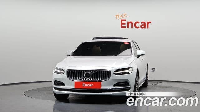 Volvo S90 2023 — Фото 3/20