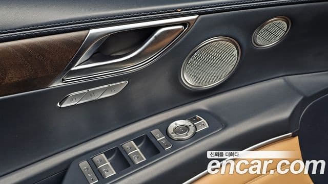 Genesis GV80 2021 — ფოტო 16/30