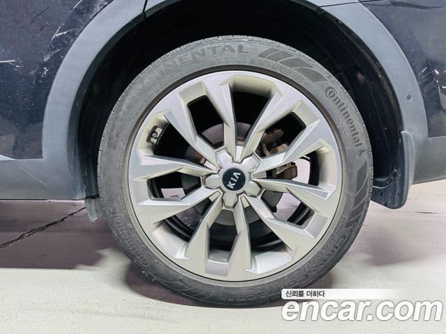 Kia Sorento 2020 — Фото 4/20