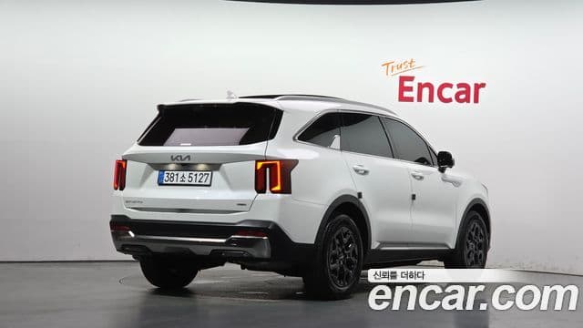 Kia Sorento 2025 — Фото 2/20
