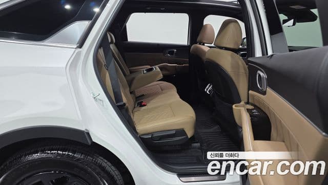 Kia Sorento 2025 — Фото 11/20
