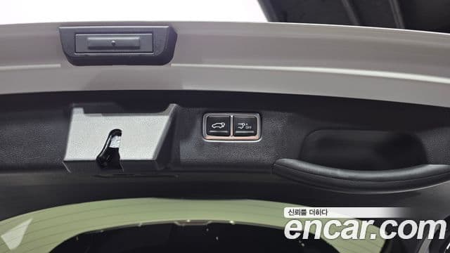 Kia Sorento 2025 — Фото 18/20