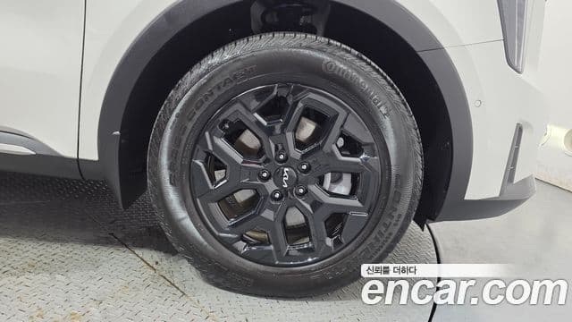 Kia Sorento 2025 — ფოტო 33/39