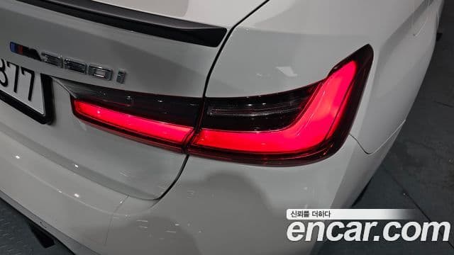 BMW 3 Series 2024 — Şəkil 19/36