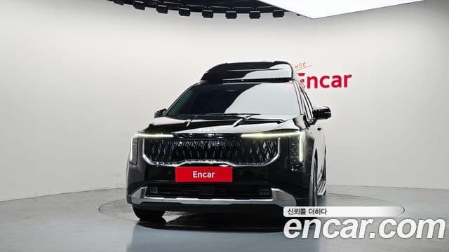 Kia Carnival 2024 — Фото 2/20