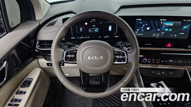 Kia Carnival 2024 — Фото 14/20