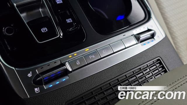 Kia Carnival 2024 — Photo 10/47
