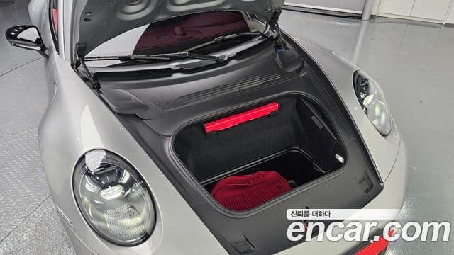 Porsche 911 2022 — Photo 7/20