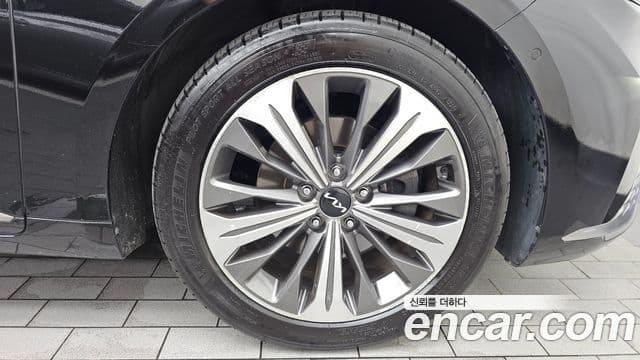Kia K8 2022 — Photo 2/32