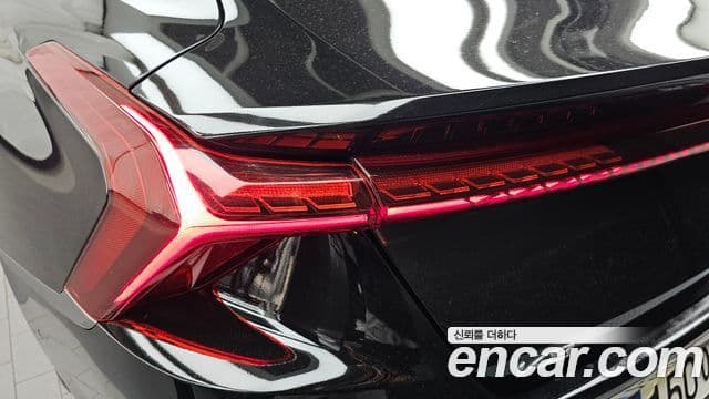 Kia K8 2022 — Photo 22/32