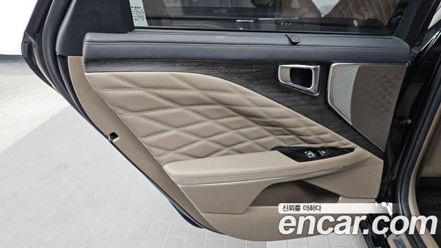 Kia K8 2022 — Photo 15/32