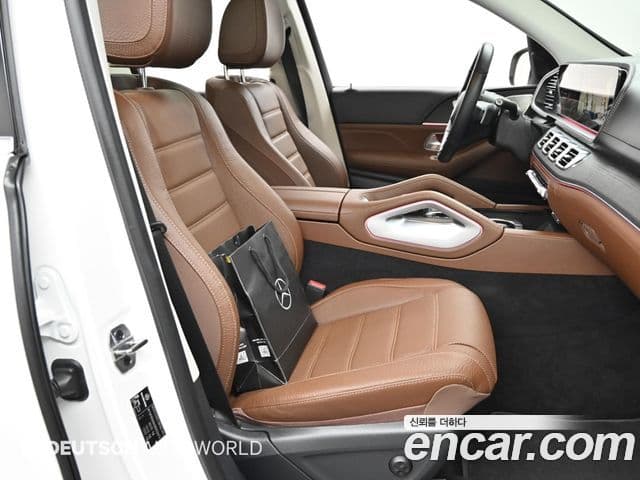 Mercedes-Benz GLE-Class 2025 — Şəkil 8/20