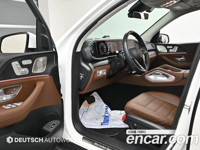 Mercedes-Benz GLE-Class 2025 — Şəkil 19/20