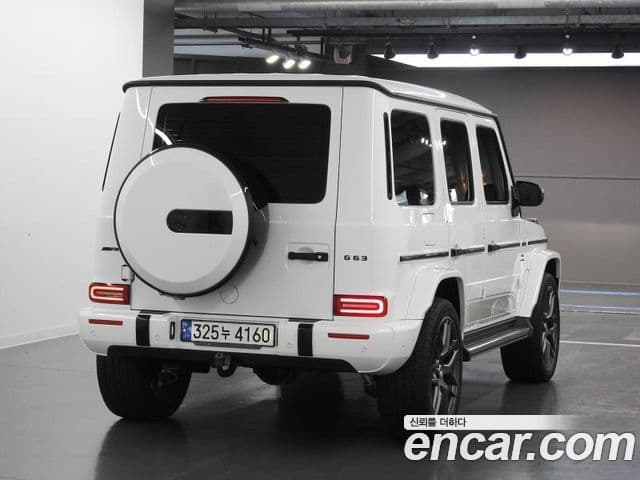 Mercedes-Benz G-Class 2022 — Photo 2/20