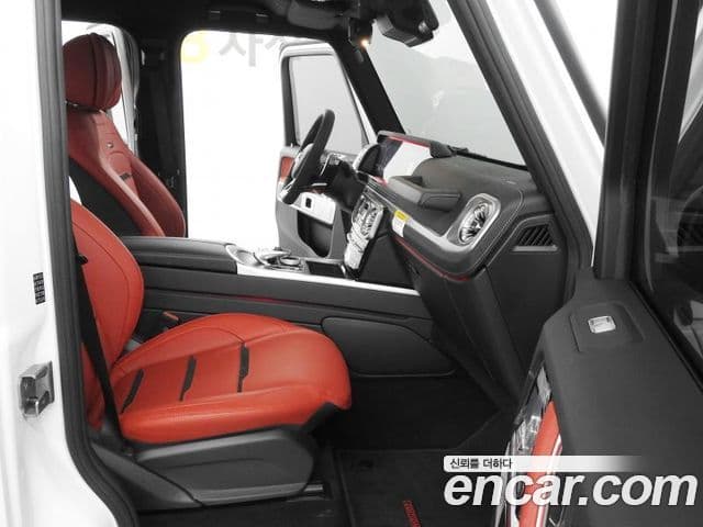 Mercedes-Benz G-Class 2022 — Photo 19/20