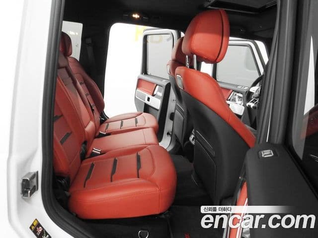 Mercedes-Benz G-Class 2022 — Photo 16/20