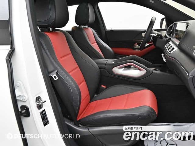 Mercedes-Benz GLE-Class 2025 — Photo 5/20