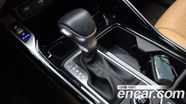 Kia Sorento 2021 — Фото 9/20