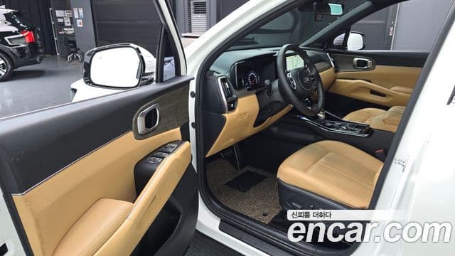 Kia Sorento 2021 — Фото 10/20