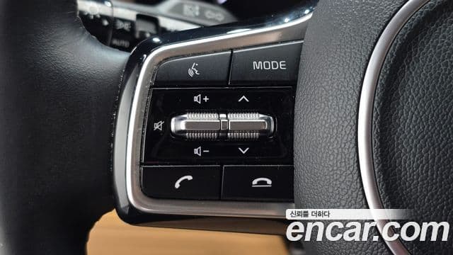 Kia Sorento 2021 — Фото 19/20